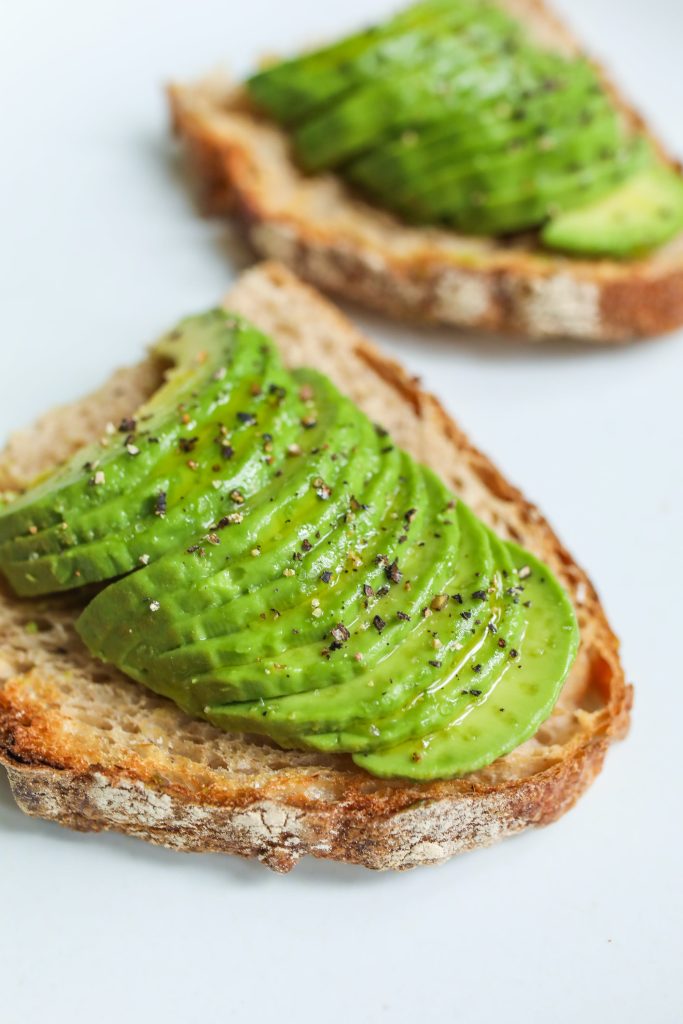 alimentos para hidratar el pelo
